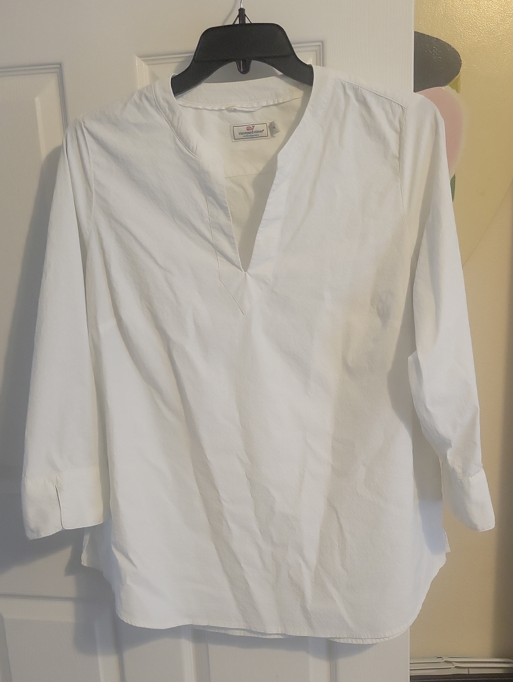 Vineyard Vines SzXXL White Performance Shirt with Pink Whale Logo with Stretch